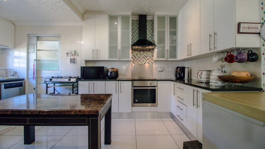 4 Bedroom Property for Sale in Pinelands Western Cape